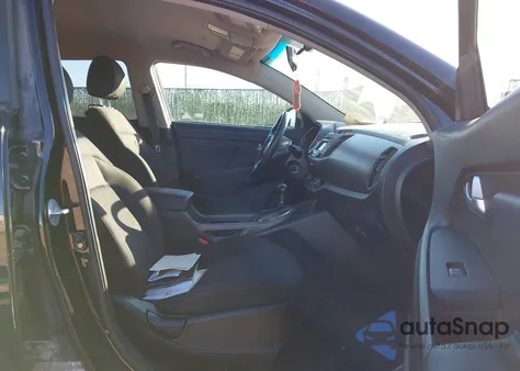 2013 Kia Sportage Lx z USA, uszkodzony, nr VIN KNDPBCA22D7417661